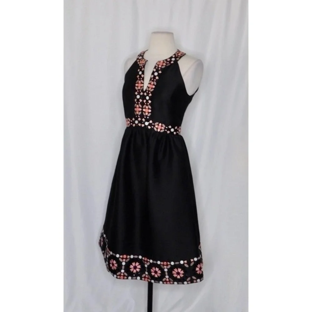 KATE SPADE Black Mosaic Embellished Embroidered Midi Dress Fit N' Flare Size 0‎